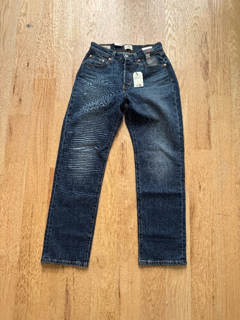 NWT Levi 501 Curve